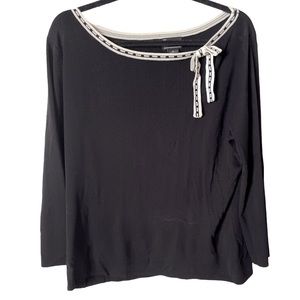 NY Collection Black Crewneck Top with‎ Cream Neckline and Bow XL